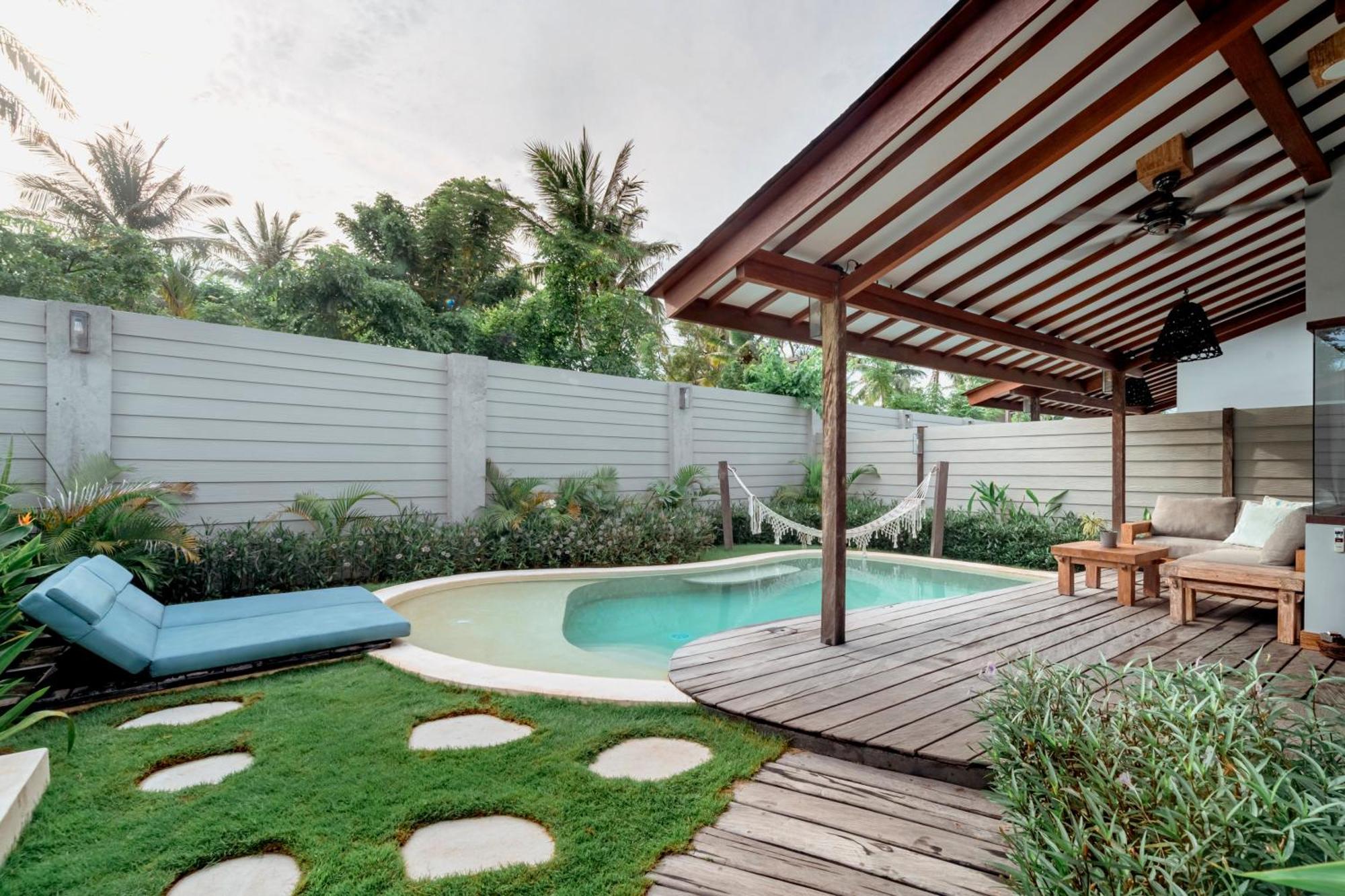Belukar Villas Τζίλι Τραγουανγκάν Εξωτερικό φωτογραφία